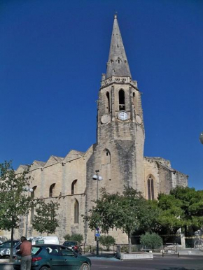 Maison paisible et ensoleillée